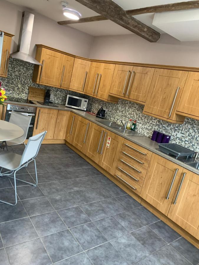 Studio Double. Own Bathroom, Shared Kitchen Bewdley Eksteriør bilde