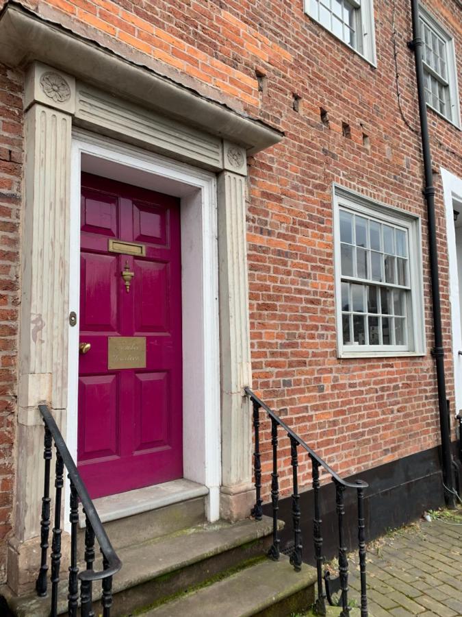 Studio Double. Own Bathroom, Shared Kitchen Bewdley Eksteriør bilde
